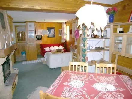 La Divaria - Le Lac-3 By Interhome Apartmán